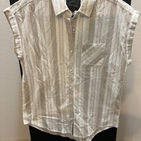 Threadgrit Tops - Threadgrit Button down top Tan & Cream stripe Size Small